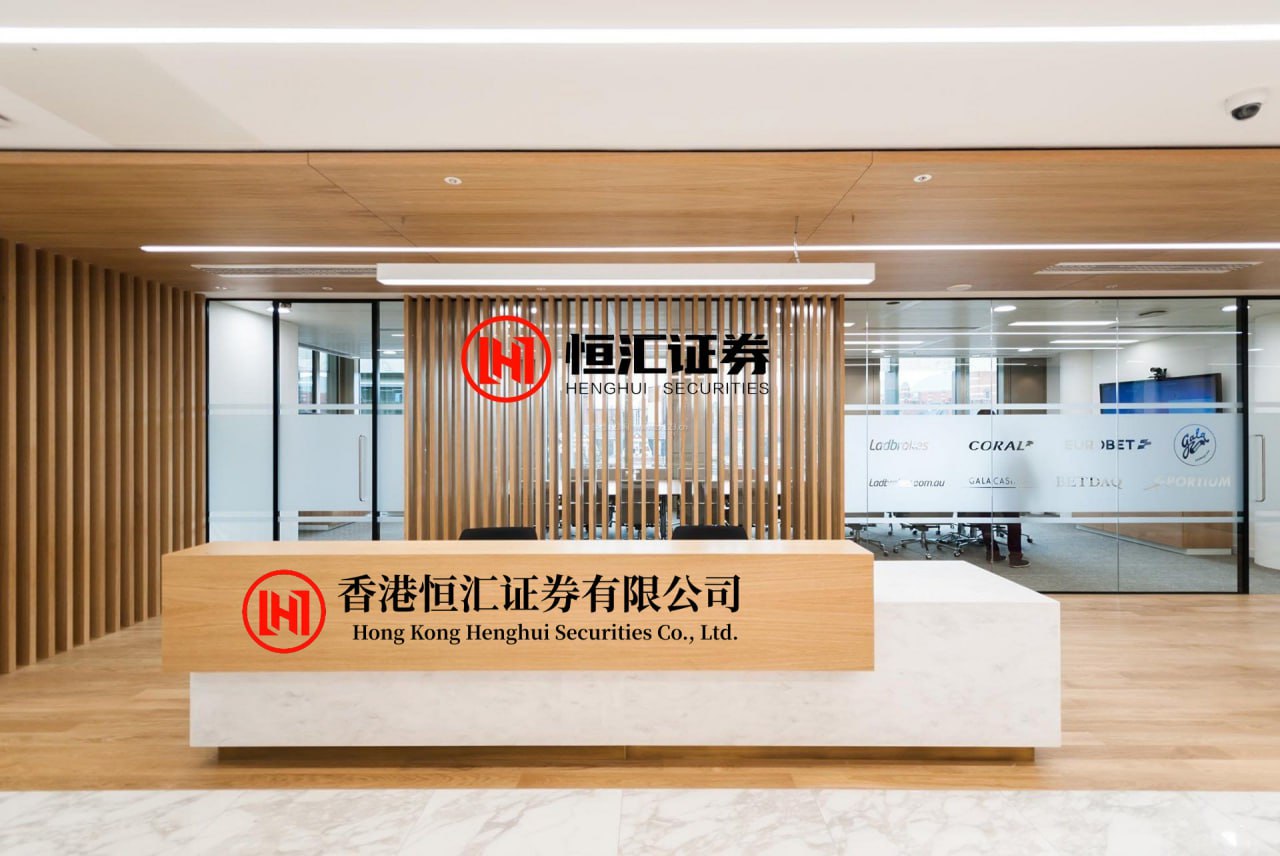 鼎宝融 米尔沃尔主帅: 队歌唱得很清楚了, 我们不在乎被别人讨厌
